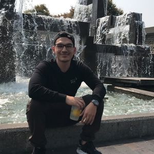 Meet your Posher, Alex